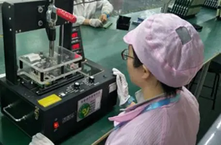 Mr. Evgeniy from Russia visited our PCBA factory